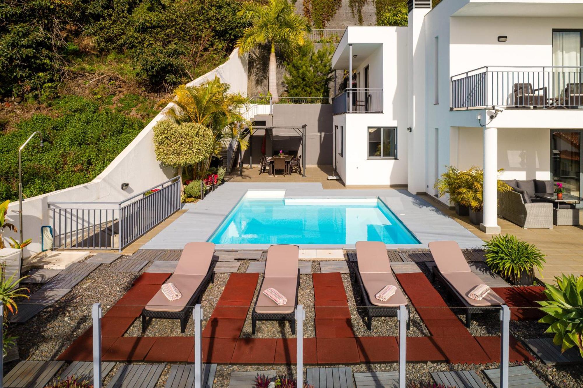 Villa Nunes, Big Holiday House With Private Pool Calheta  Exterior foto