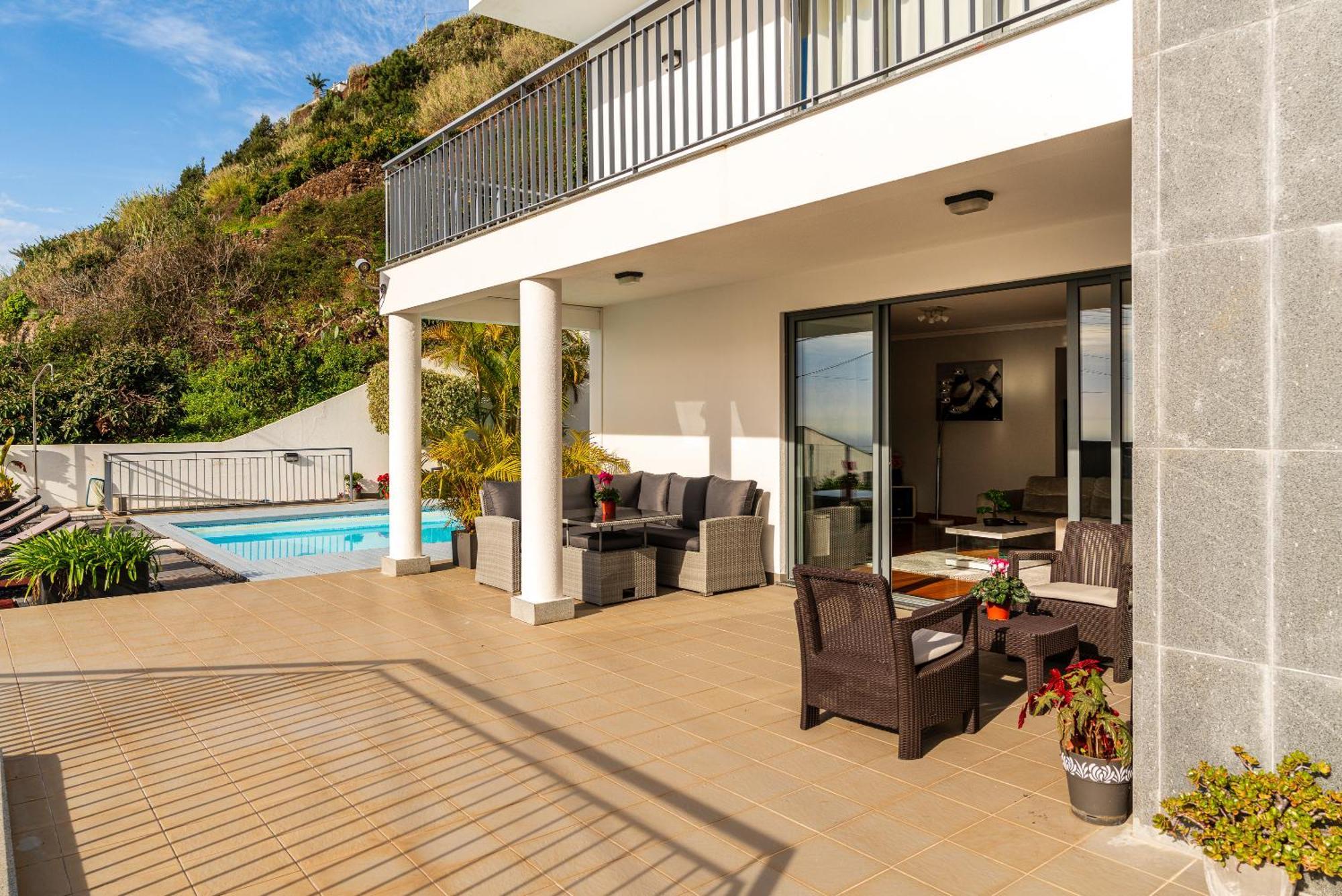 Villa Nunes, Big Holiday House With Private Pool Calheta  Exterior foto